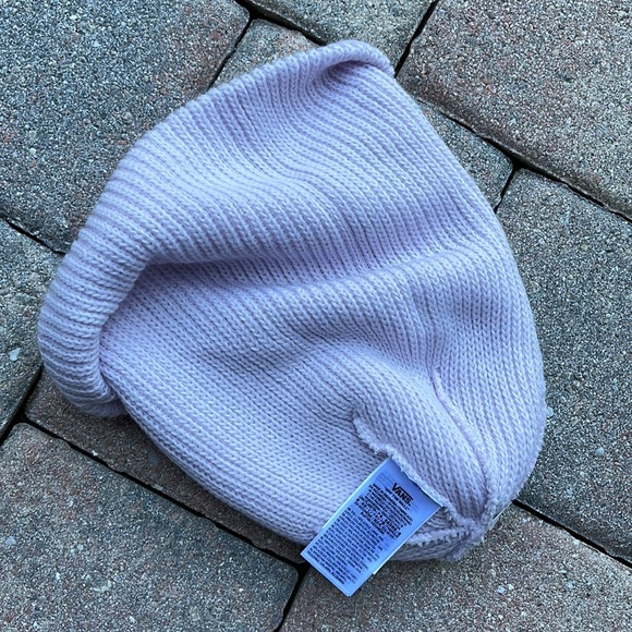 VANS CORE BASIC LIGHT LILAC LAVANDER FOG BEANIE - Picture 10 of 16